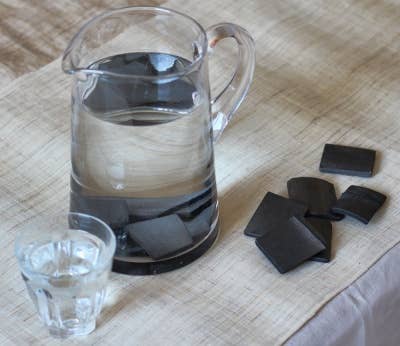 Bamboo Charcoal Water Filters 4 Pack fra Lev Logisk