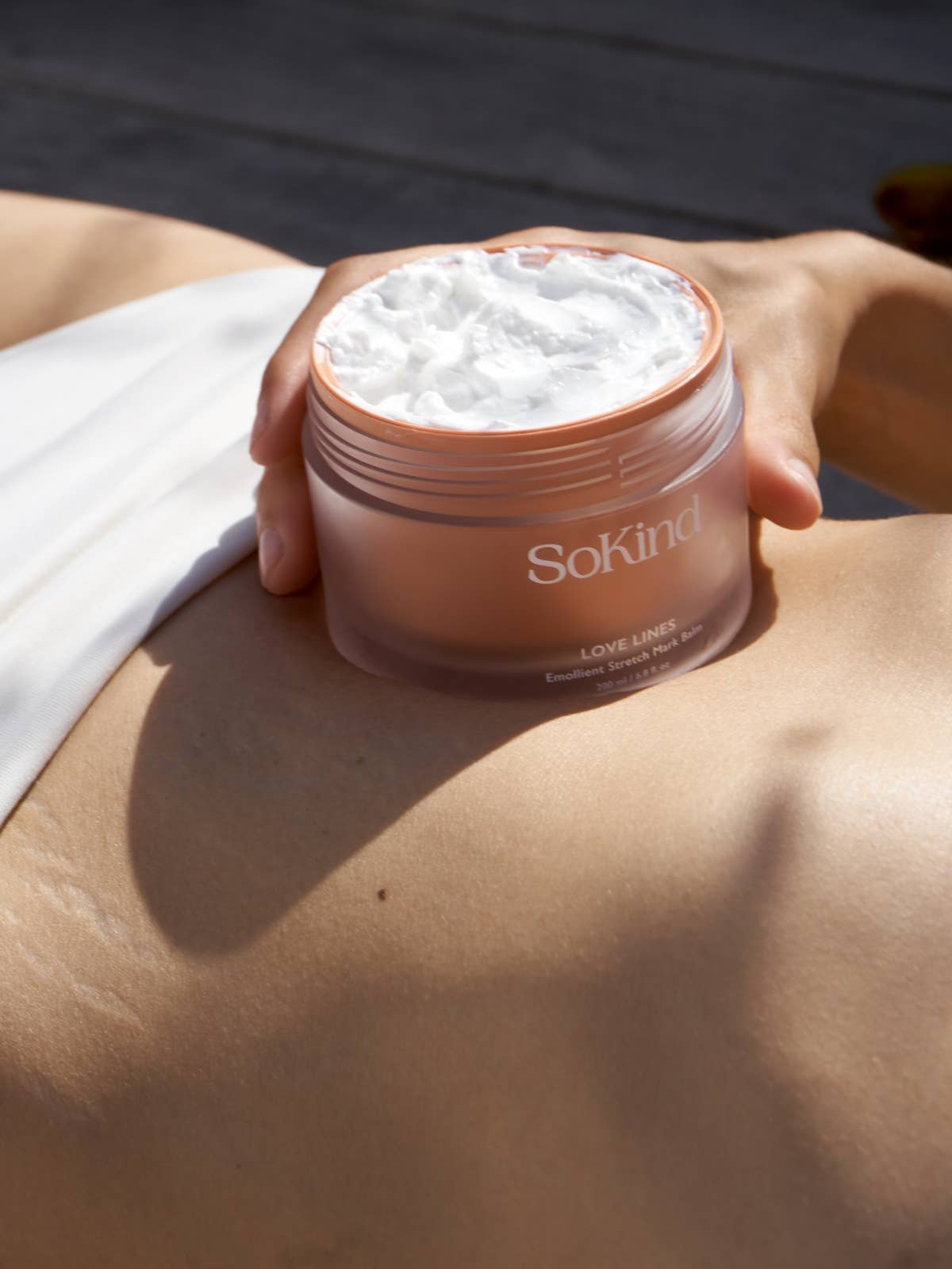 Love Lines Emollient Stretch Mark Balm - Lev Logisk