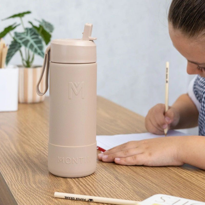 Montii isolert drikkeflaske i stål – 475 ml fra Lev Logisk