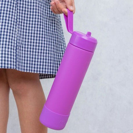 Montii isolert drikkeflaske i stål – 700 ml fra Lev Logisk