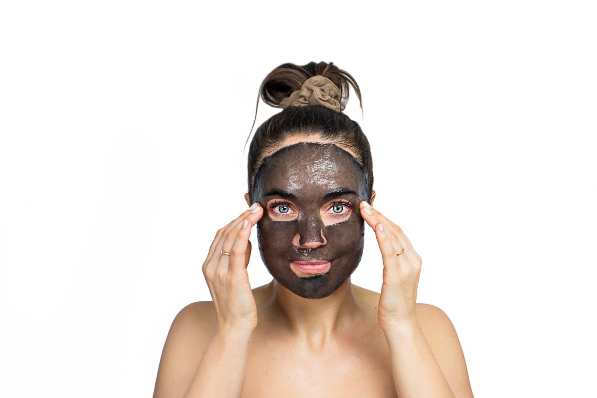 Organic Konjac Maske – Bambus kull fra Lev Logisk
