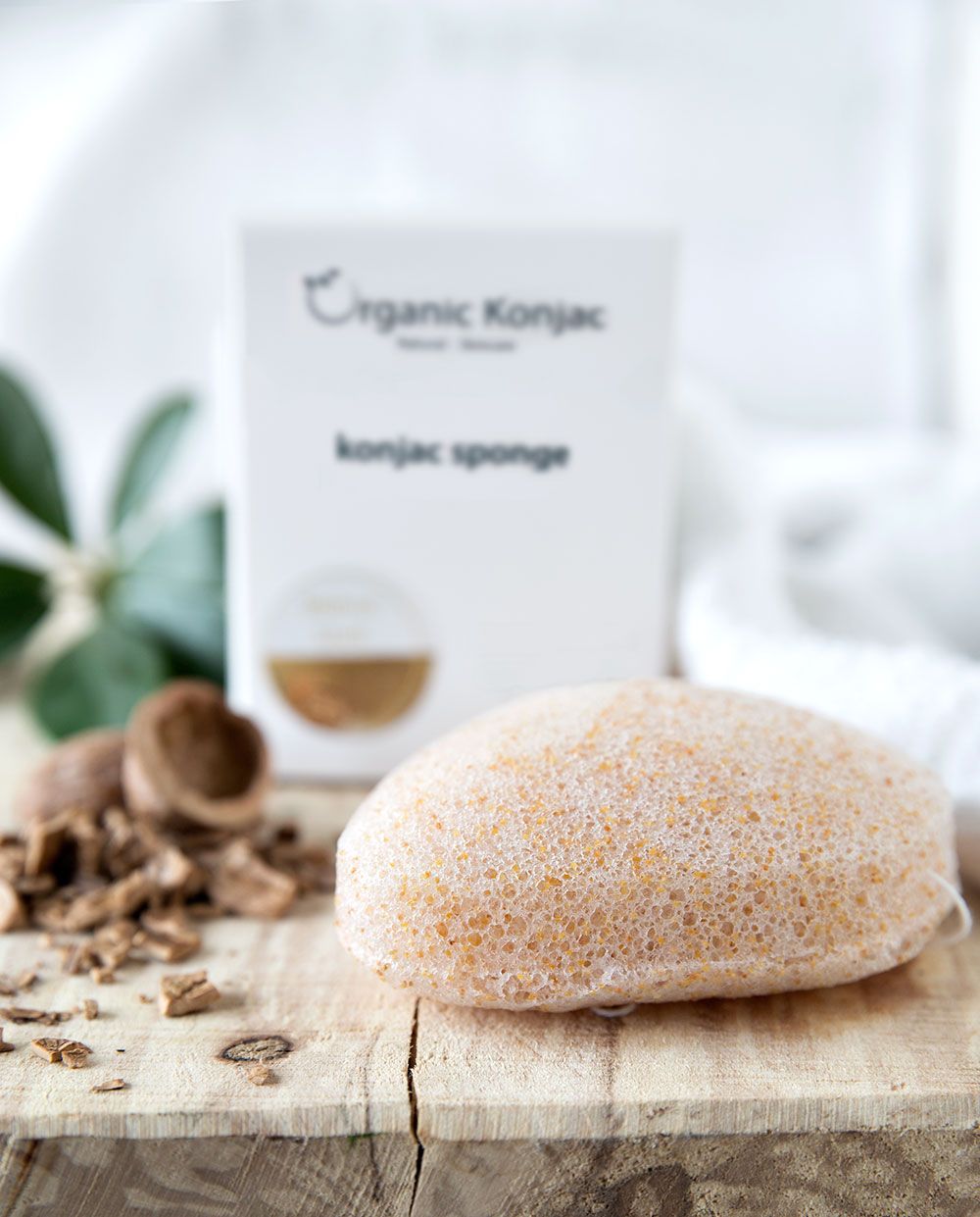 Organic Konjac Svamp for ansikt valnøttskall – Ekstra peelende fra Lev Logisk