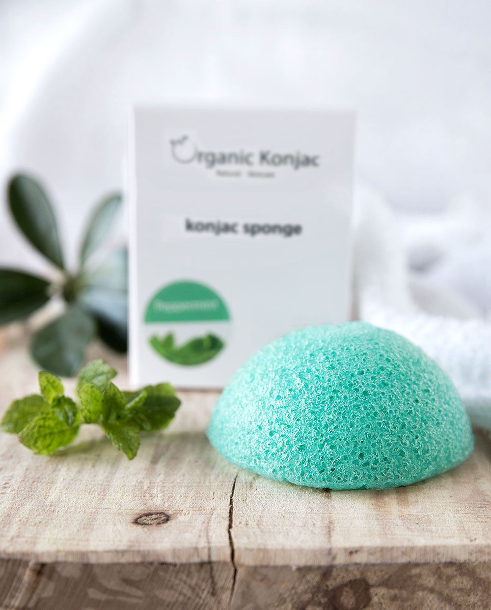 Organic Konjac Svamp Peppermynte – Fet hud fra Lev Logisk