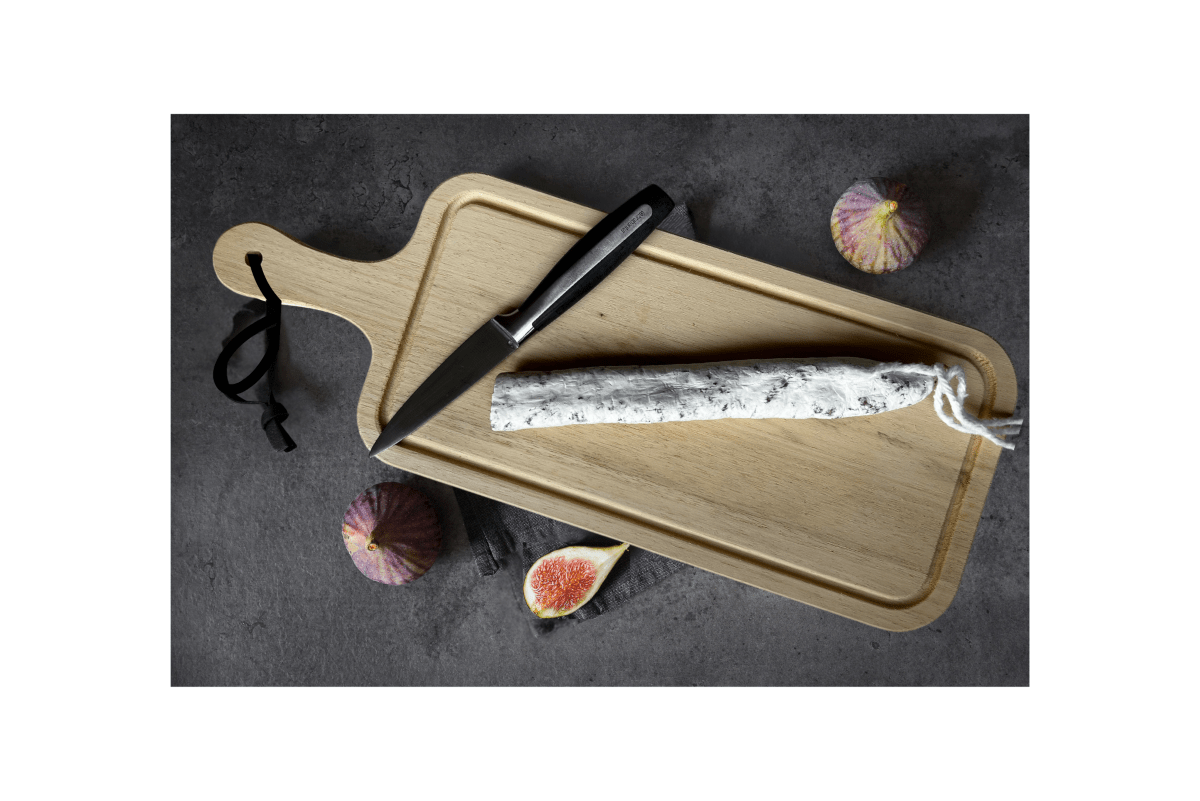 Skjærebrett i tre - rektangulært - 34 x 19 fra Lev Logisk