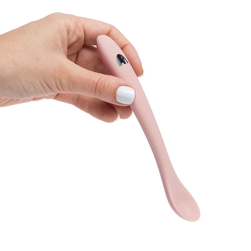 Skje i silikon - pale pink - fra Lev Logisk