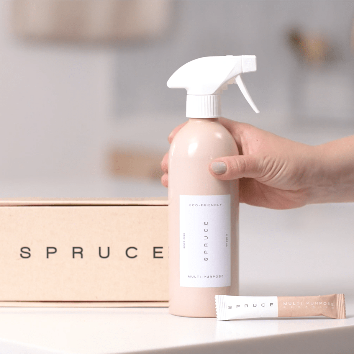 Spruce Multipurpose Cleaner Starter Kit fra Lev Logisk