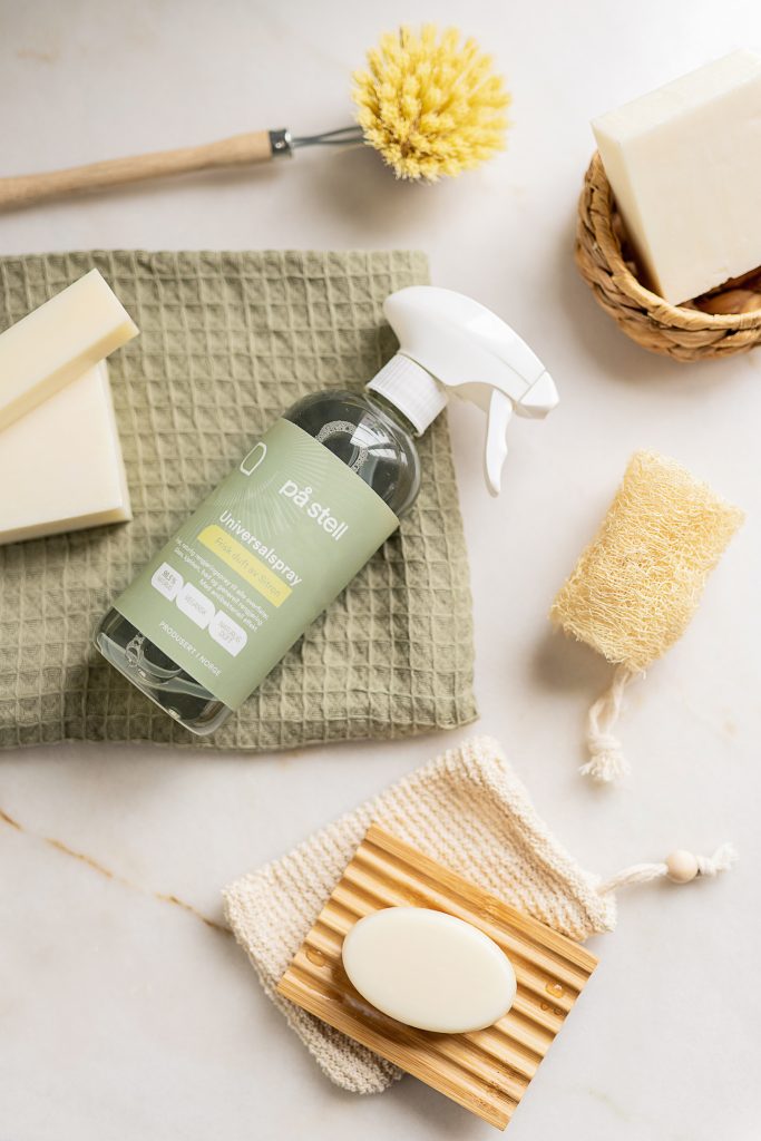 Universalspray Refill ECOCERT fra Lev Logisk